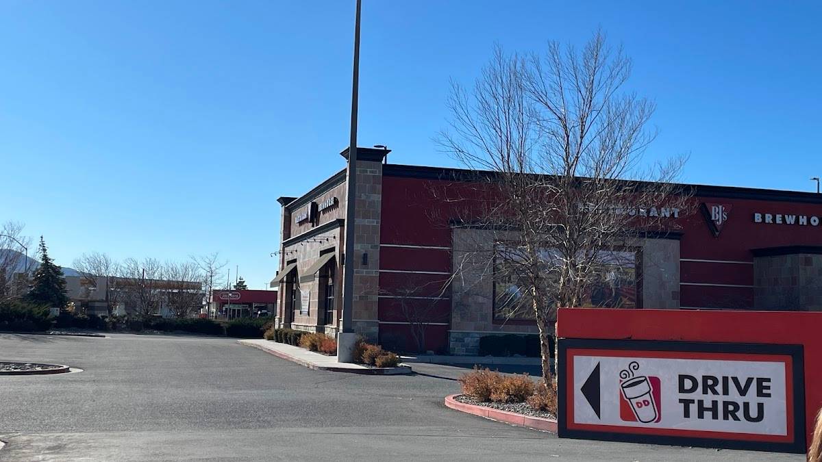 BJ's Restaurant & Brewhouse restaurant in Sparks - photo 4