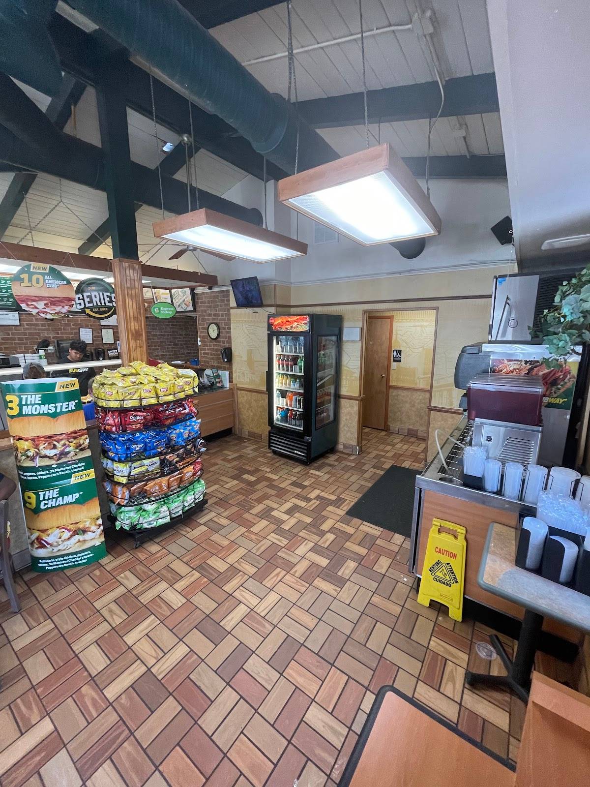 Subway restaurant in Virginia Beach - photo 3