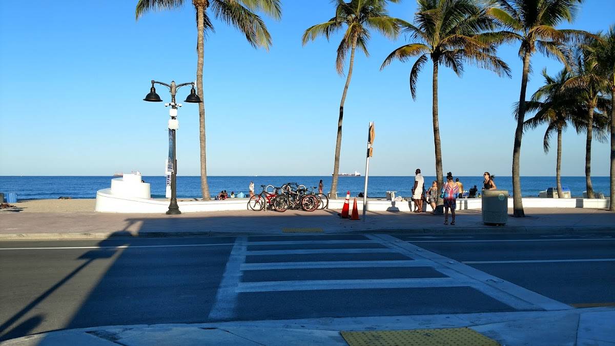 Cafe Del Mar restaurant in Fort Lauderdale - photo 3