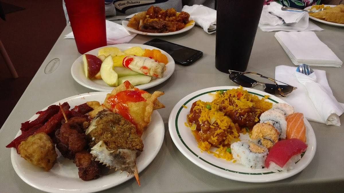Mandarin House Chinese Buffet restaurant in Metairie - photo 2