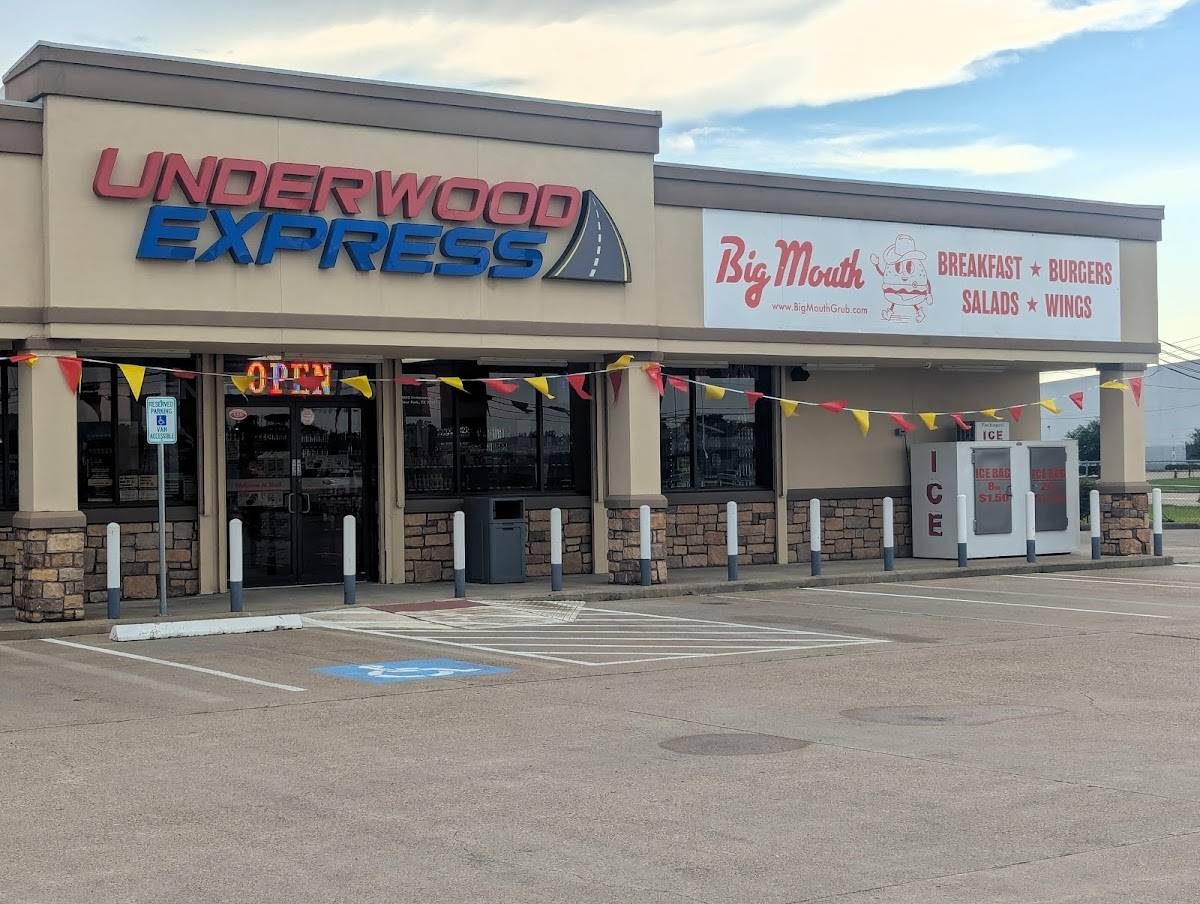Big Mouth Grub / Underwood Express