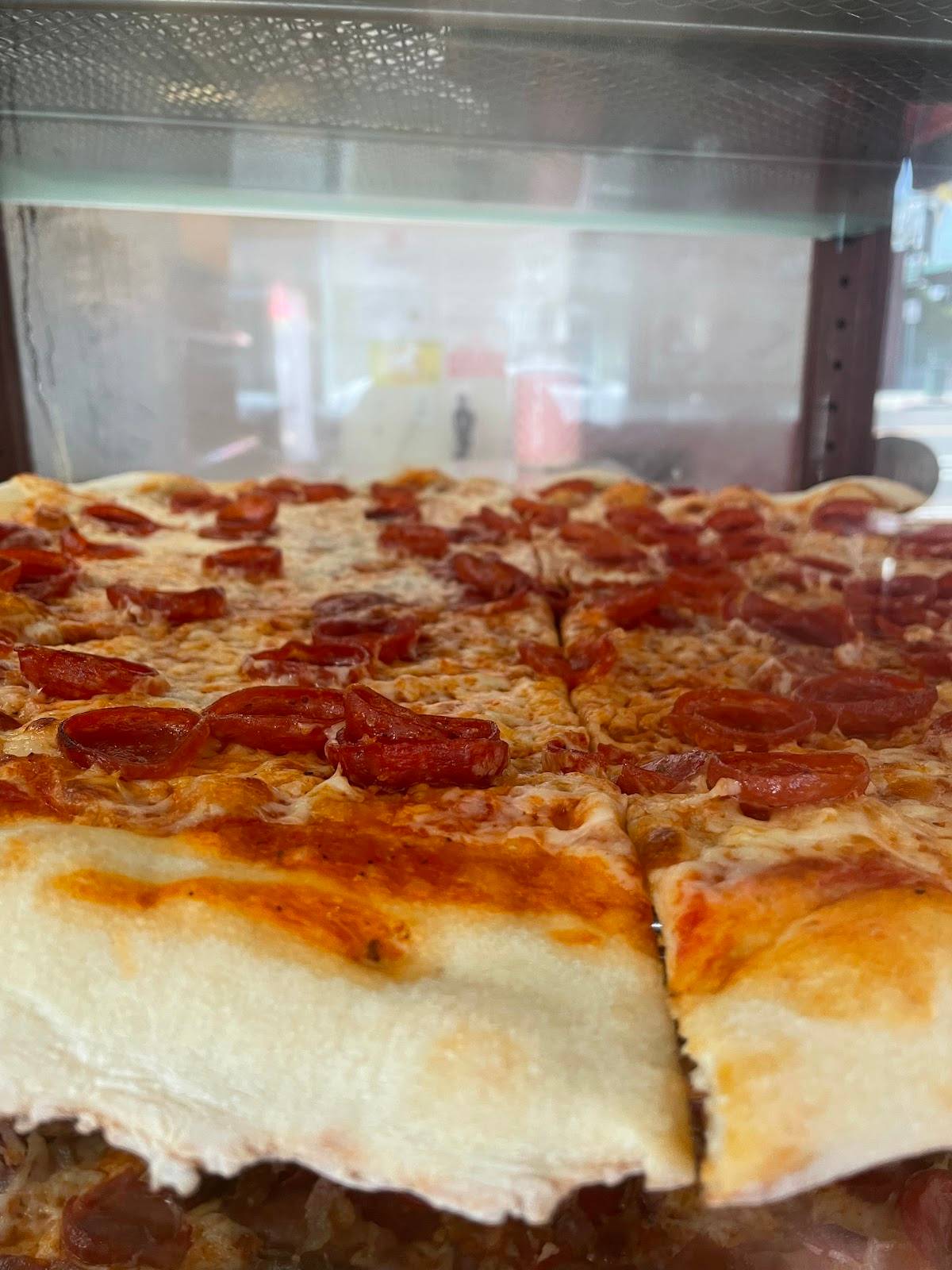 Delicious Pizza restaurant in Los Angeles - photo 5