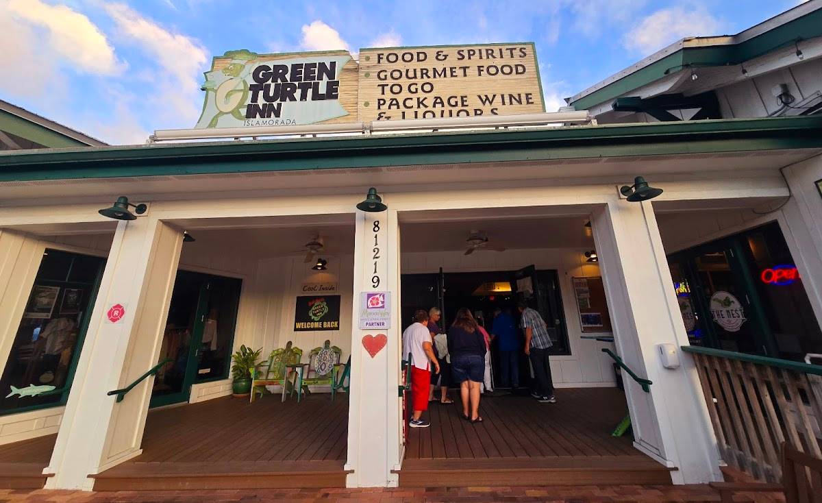 Green Turtle Inn restaurant in Islamorada - photo 5
