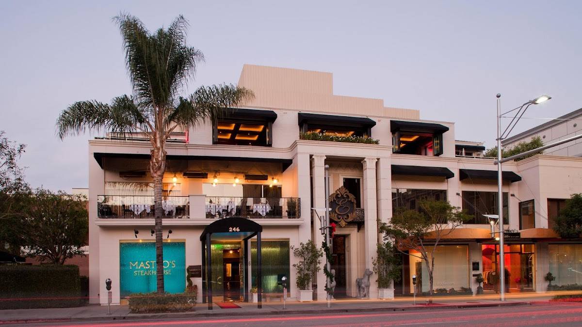 The Penthouse at Mastro's restaurant in Beverly Hills - photo 4