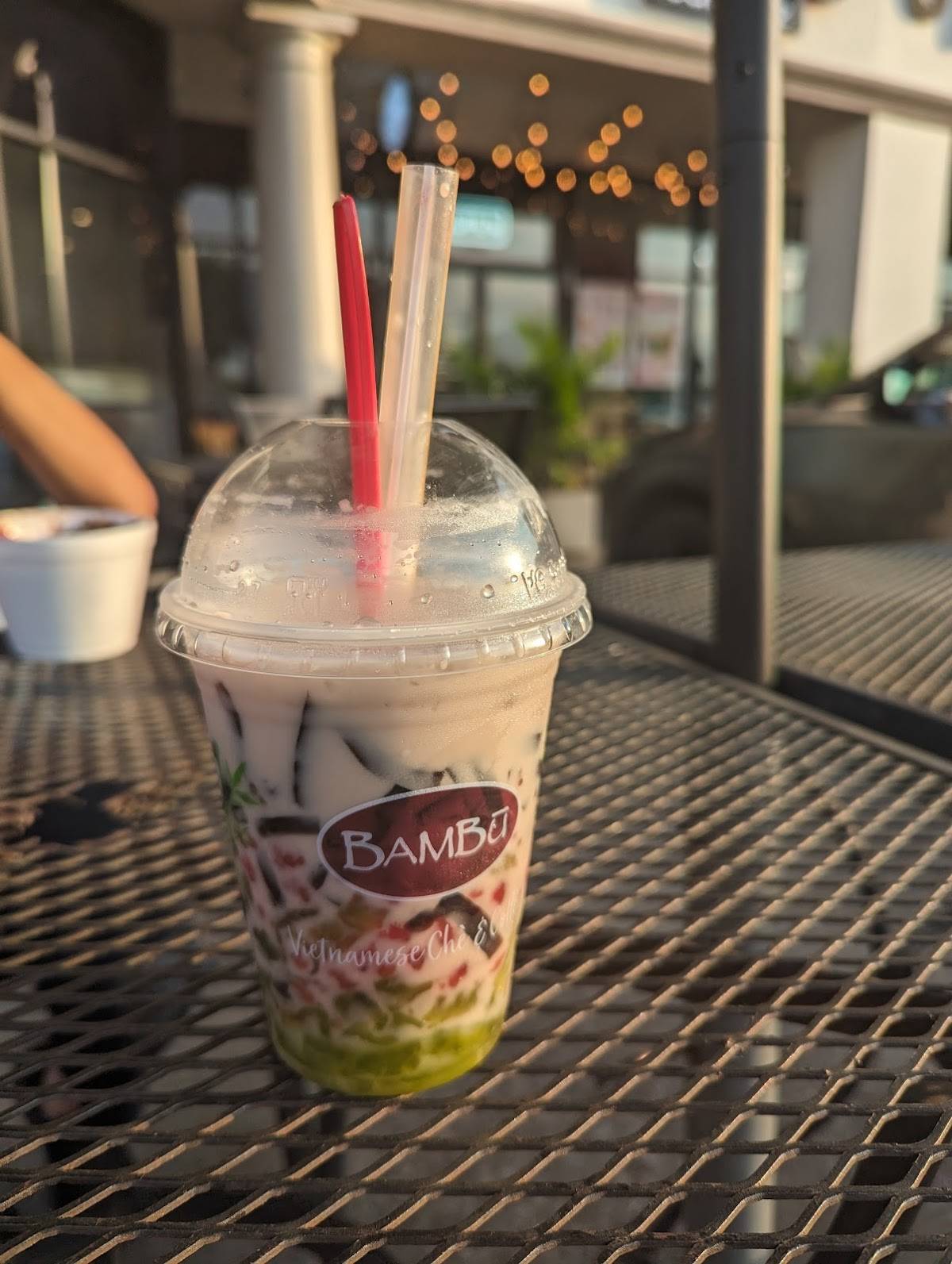 BAMBU Desserts & Drinks restaurant in Houston - photo 3