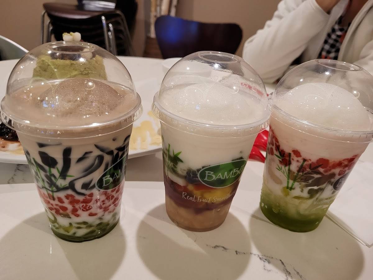 BAMBU Desserts & Drinks restaurant in Houston - photo 5