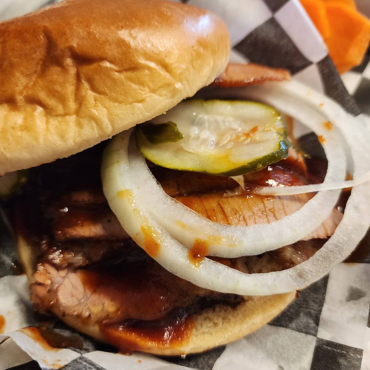 Charlie's BBQ - Photo 3