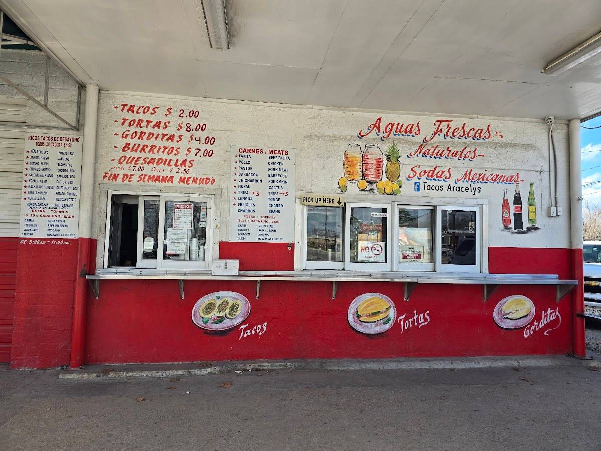 Tacos Aracely's restaurant in Houston - photo 4