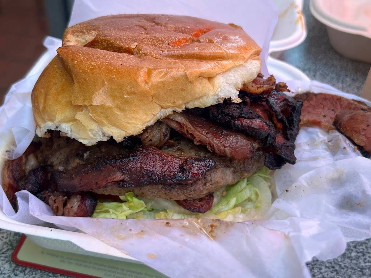 Jeff's Gourmet Sausage Factory restaurant in Los Angeles - photo 4