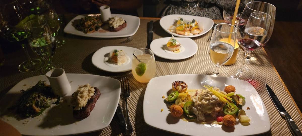 The Grove restaurant in Houston - photo 5