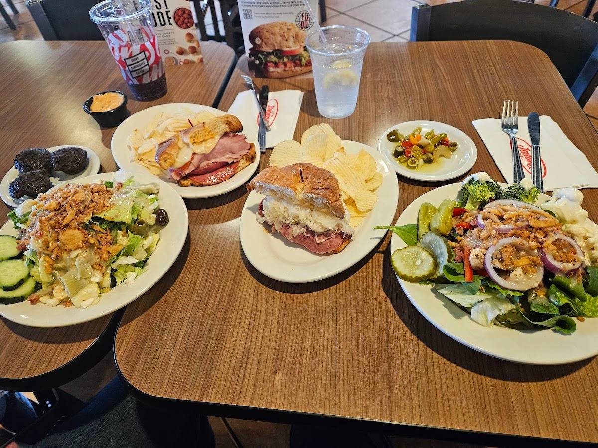 Jason's Deli restaurant in Katy - photo 5