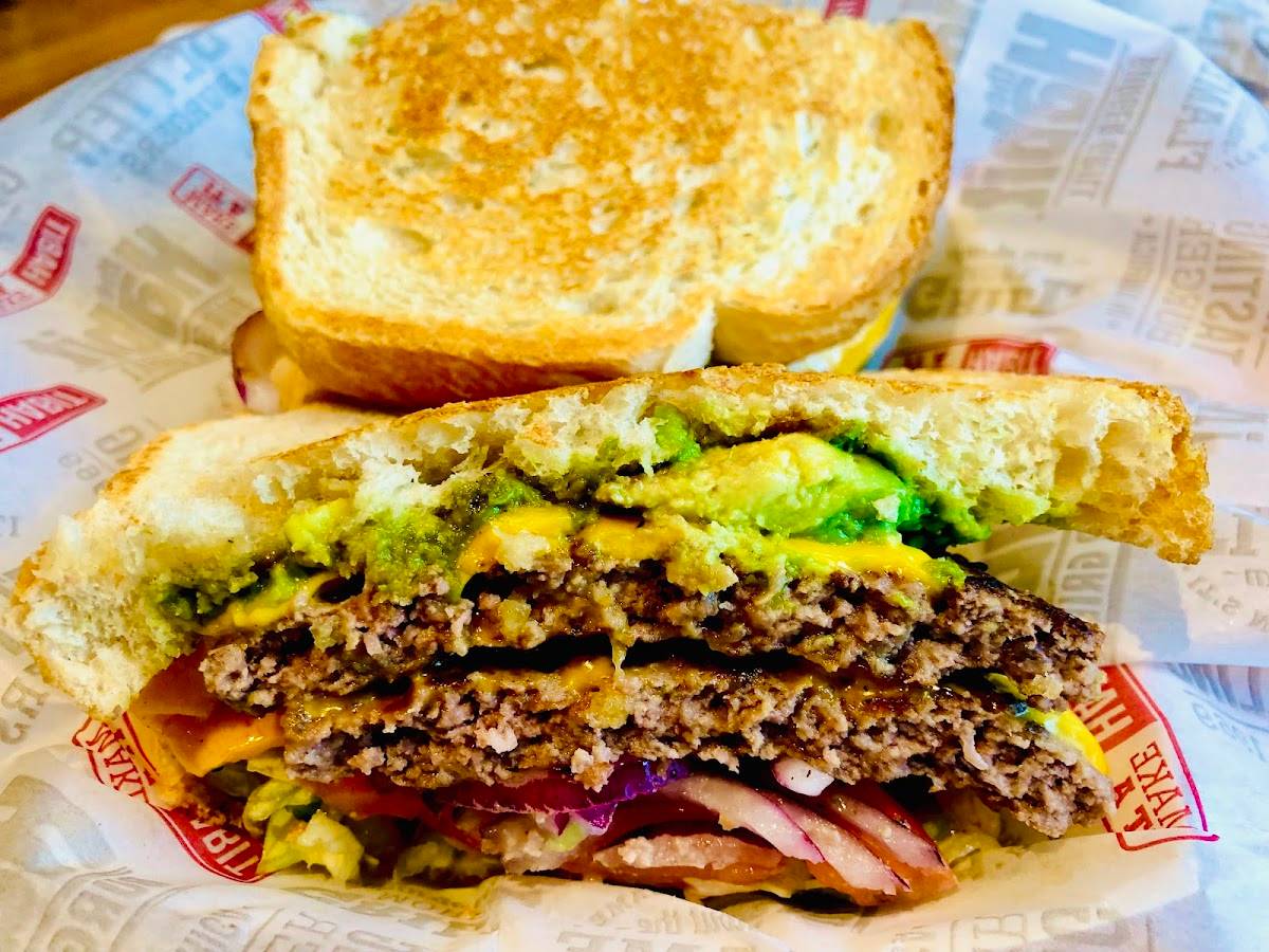 Habit Burger & Grill restaurant in Glendale - photo 4