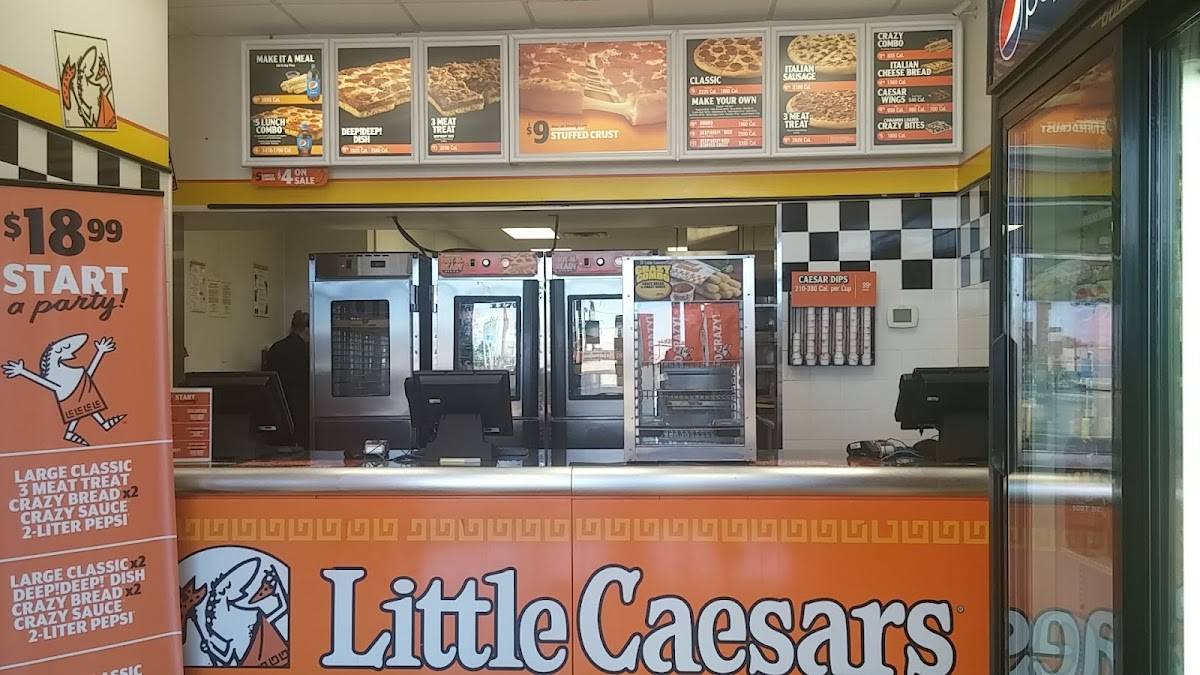Little Caesars Pizza restaurant in Terrytown - photo 3
