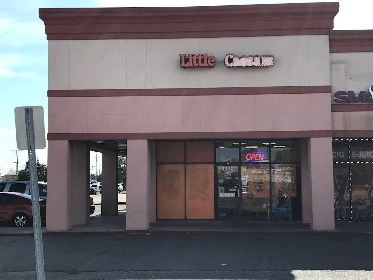 Little Caesars Pizza restaurant in Terrytown - photo 5