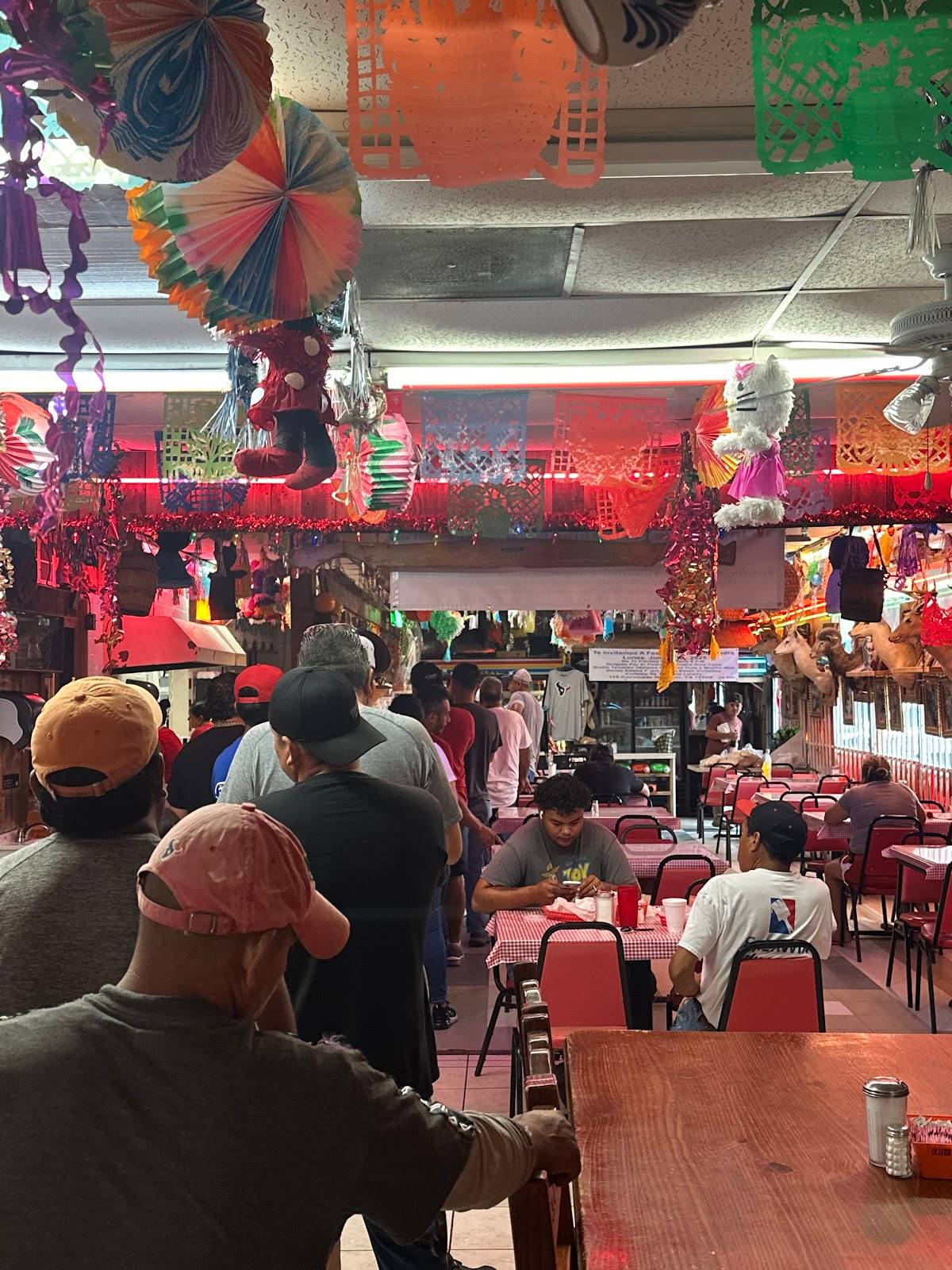 Taqueria Laredo restaurant in Houston - photo 4