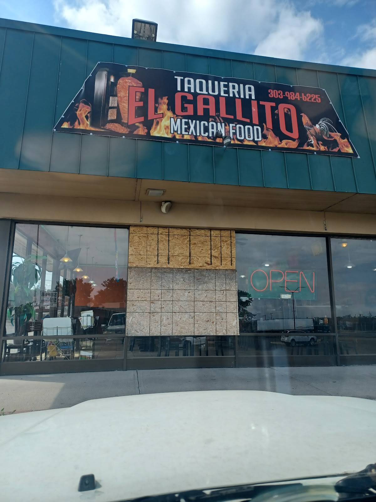 Taqueria El Gallito restaurant in Denver - photo 4