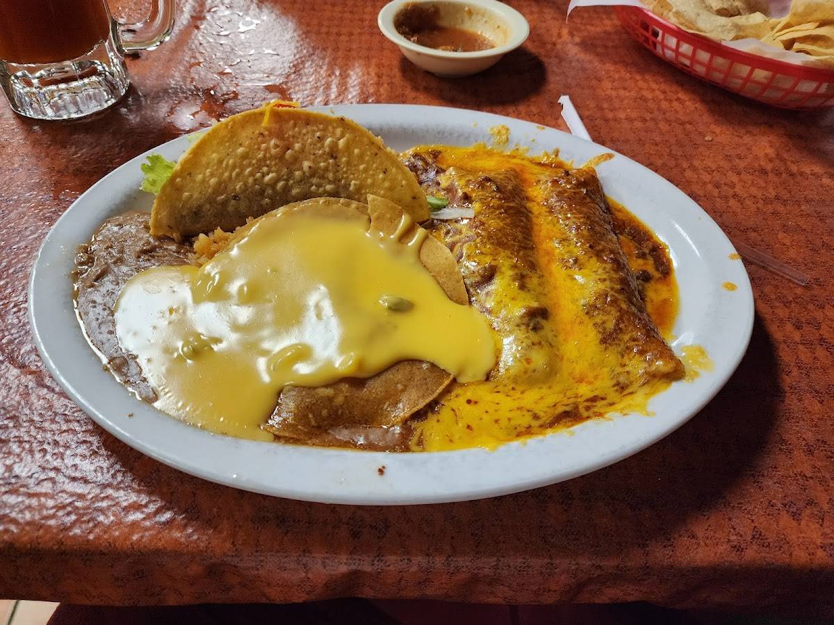 El Ranchero Mexican Restaurant restaurant in La Porte - photo 4