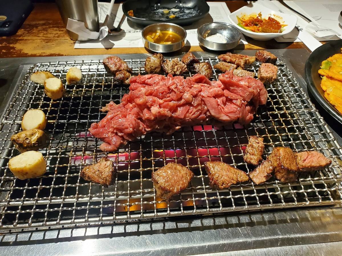 Gwang Yang BBQ restaurant in Los Angeles - photo 3