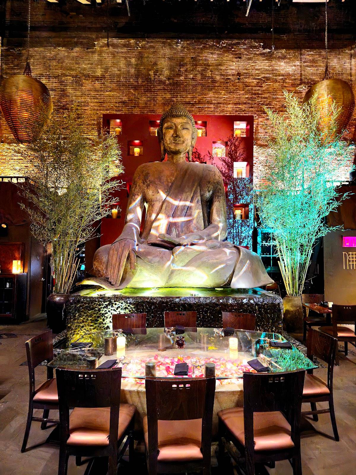 TAO Uptown restaurant in New York - photo 4