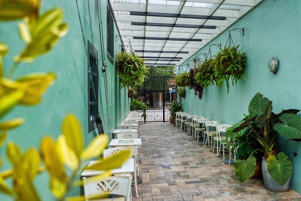 Hoy Como Ayer restaurant in Miami - photo 4