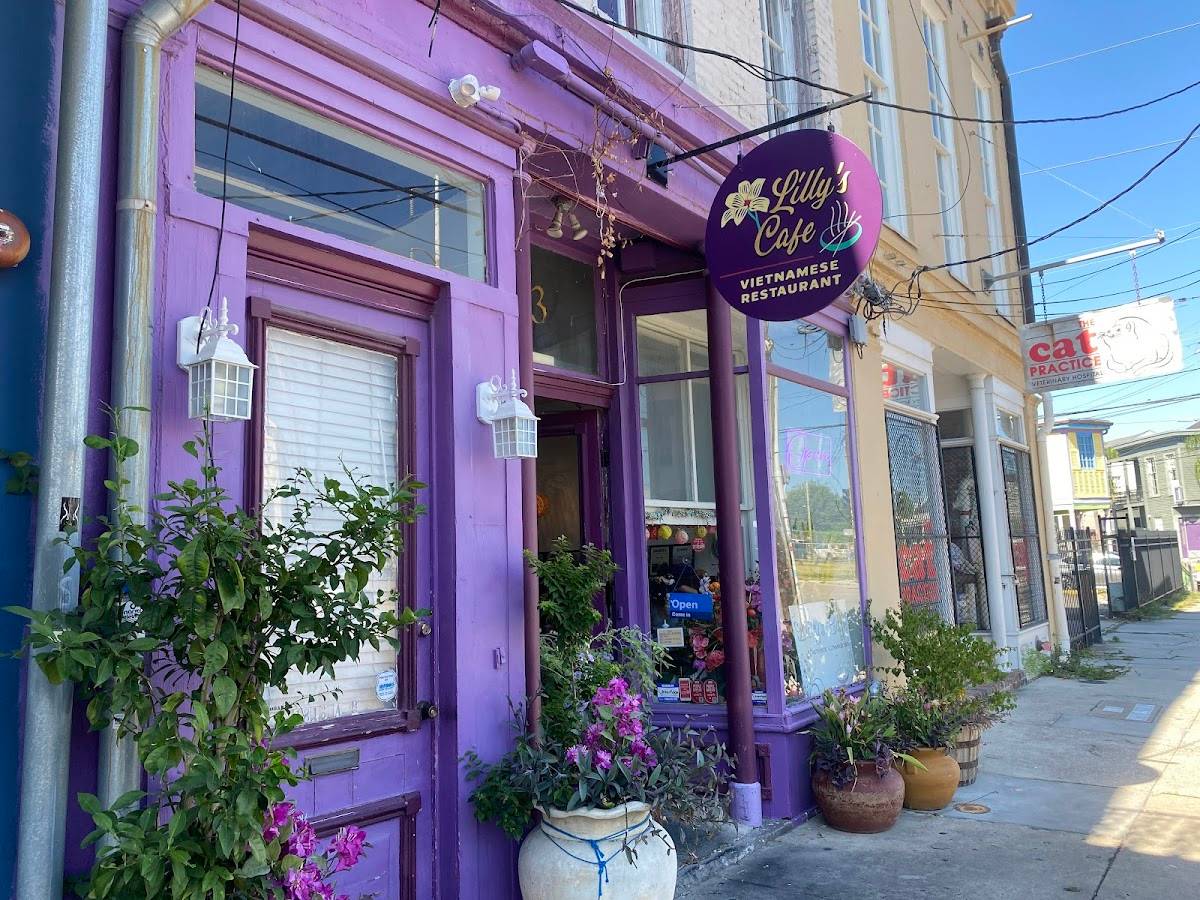 Lilly's Café