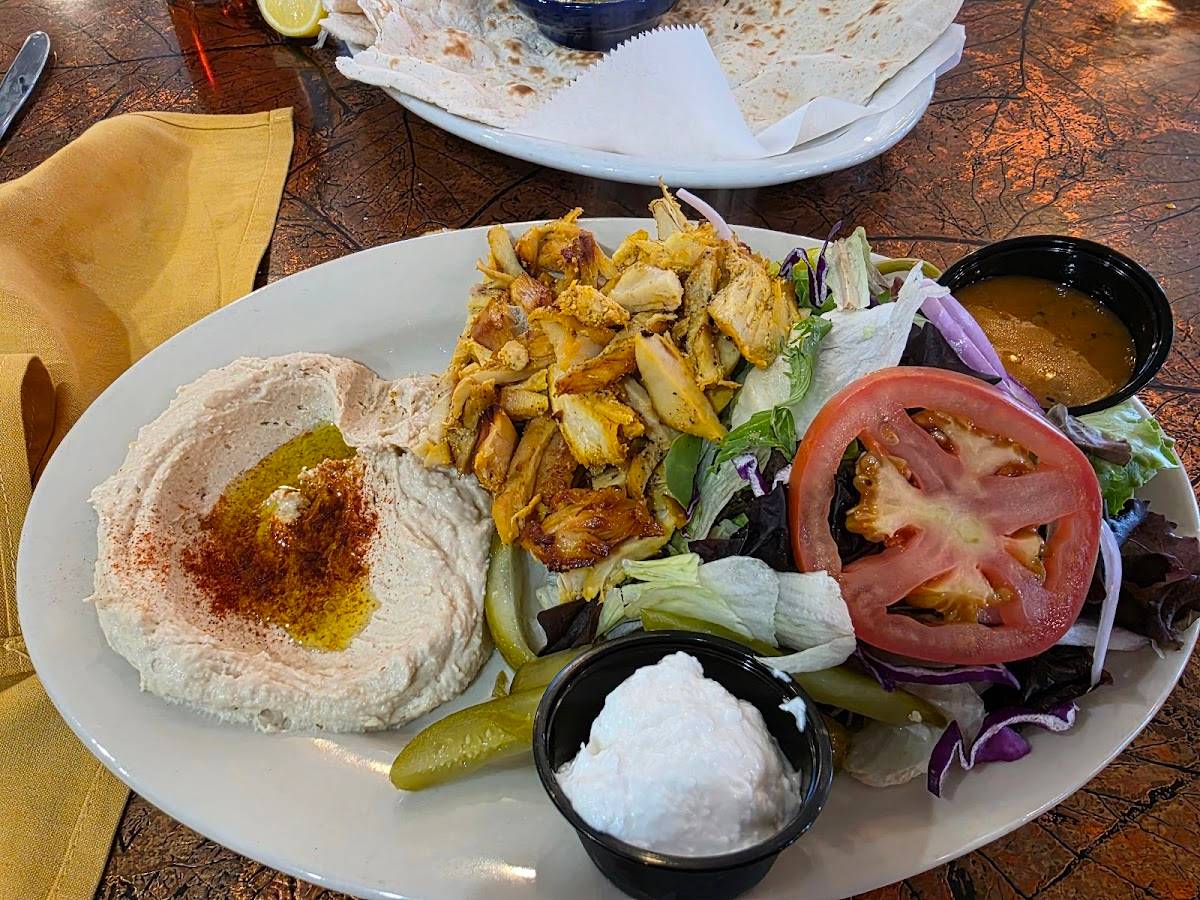 Pasha Mediterranean Grill restaurant in San Antonio - photo 3