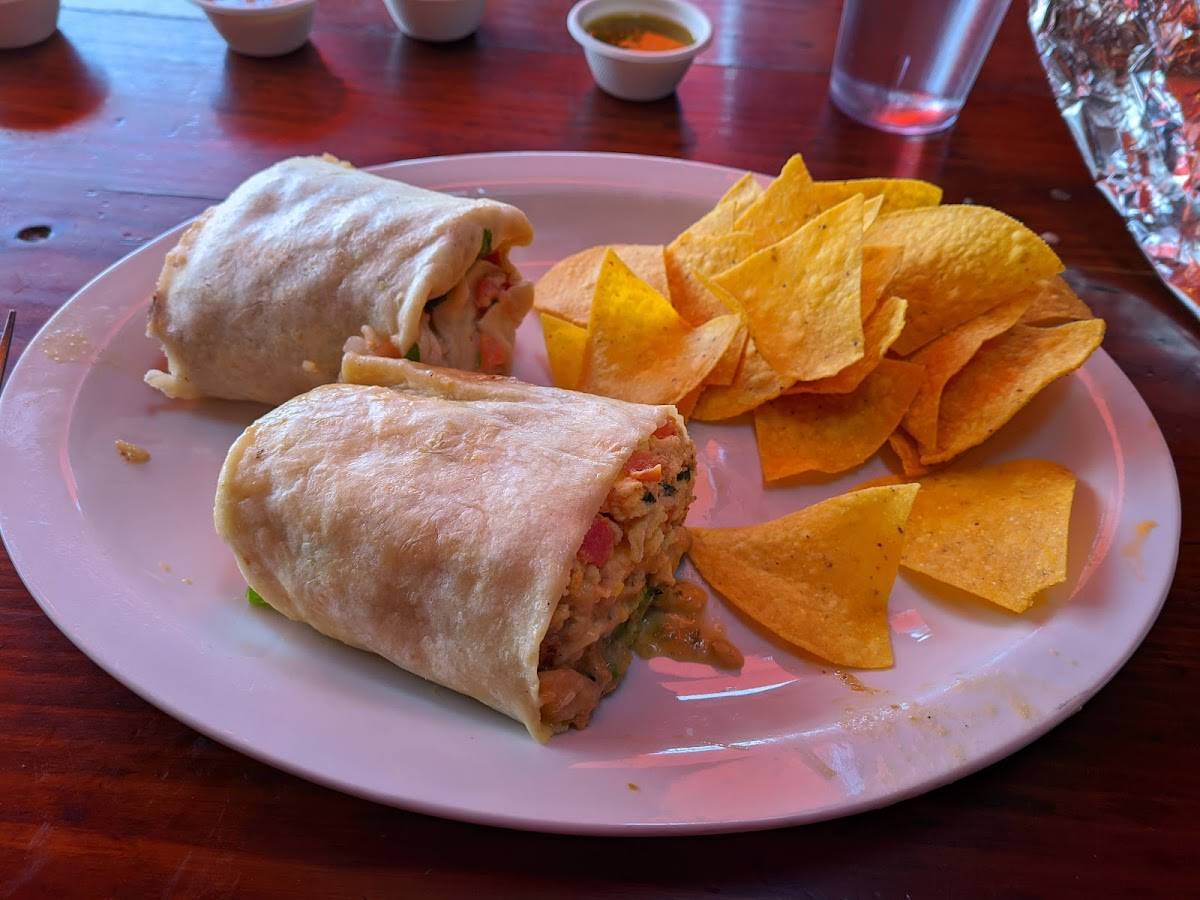 El Chupacabra Alki restaurant in Seattle - photo 2