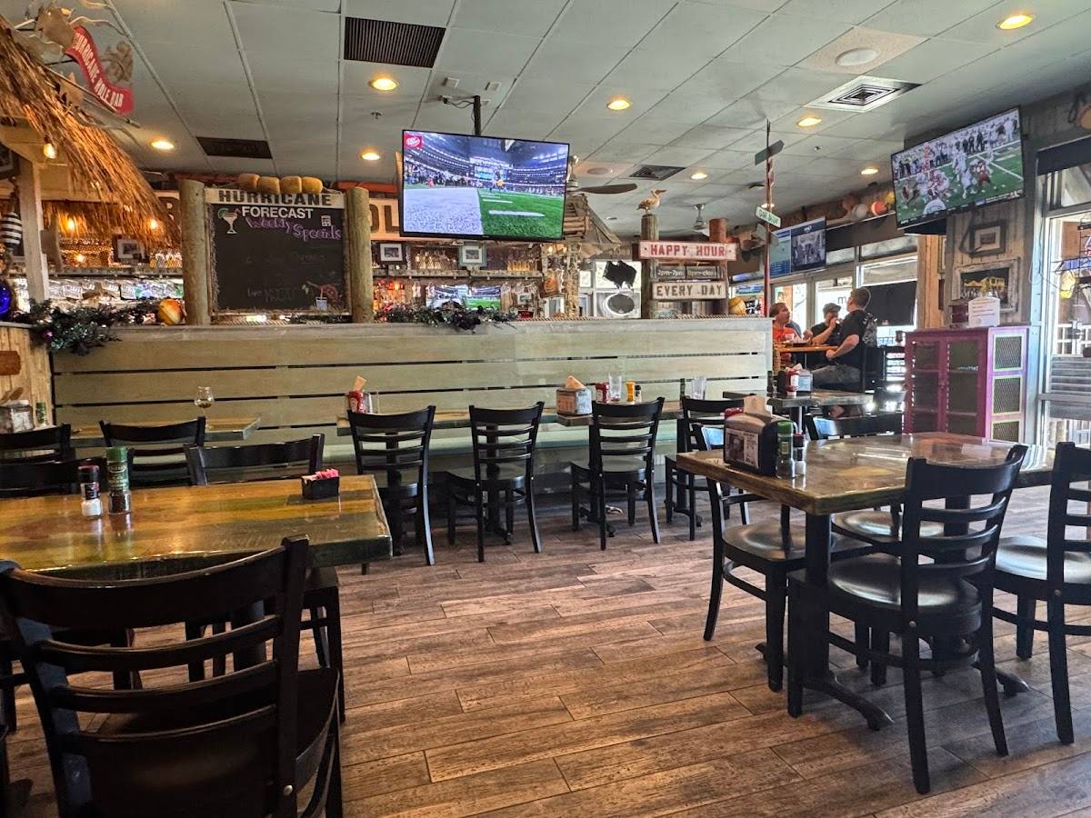 Hurricane Grill & Wings-Julington Creek restaurant in Jacksonville - photo 3