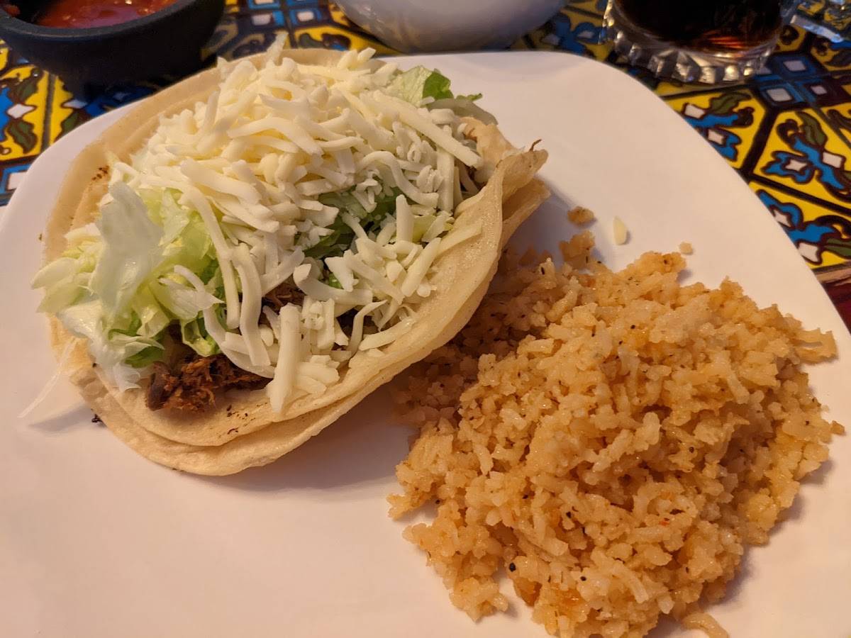 Michael's Grill & Taqueria restaurant in Salinas - photo 3