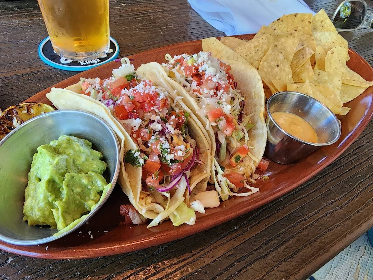King's Fish House restaurant in Calabasas - photo 4