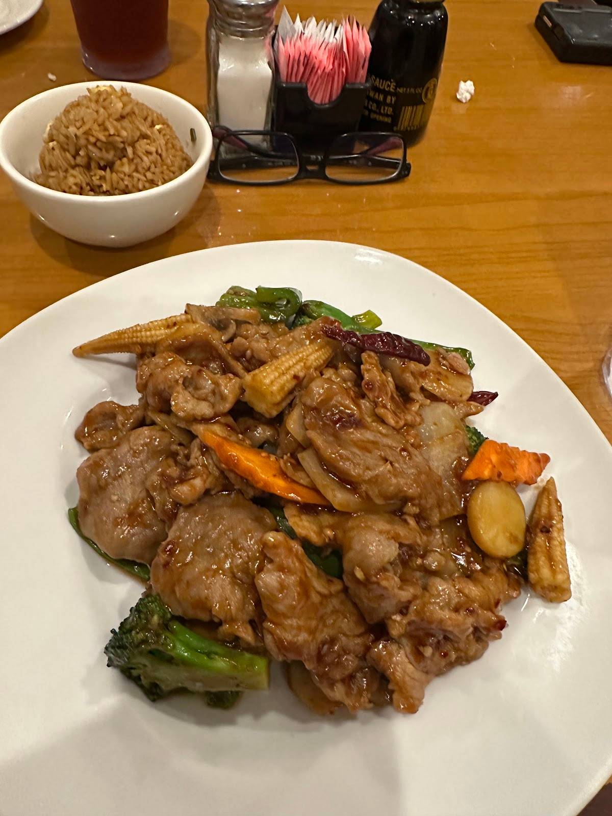 CHINA INN CAFE restaurant in Houston - photo 3