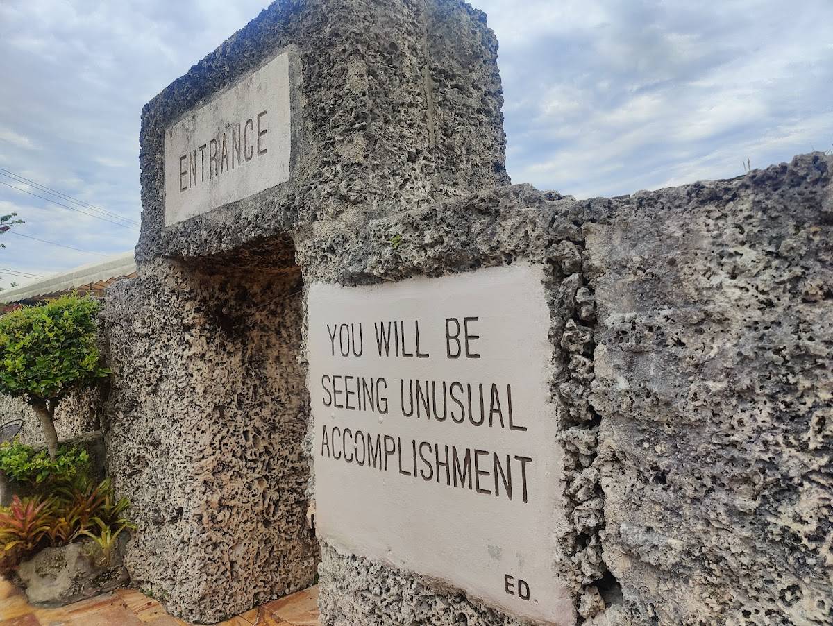 Coral Castle Snack Bar & Coffee Shop restaurant in Homestead - photo 4