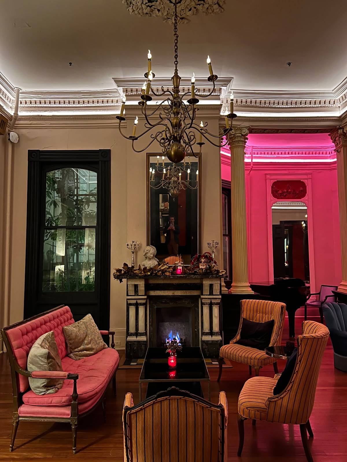 Columns® restaurant in New Orleans - photo 5