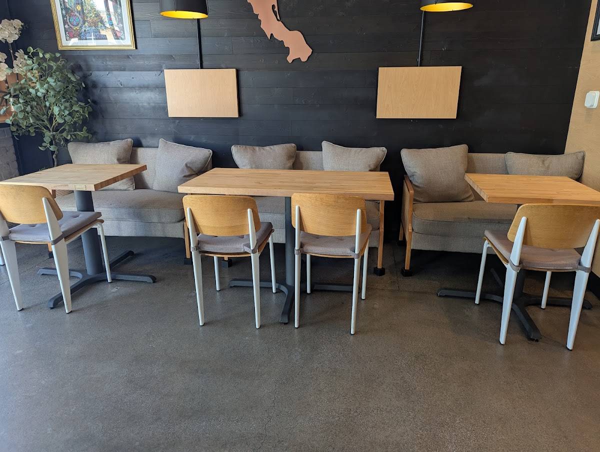 Gor Gai Thai Eatery restaurant in San Diego - photo 2