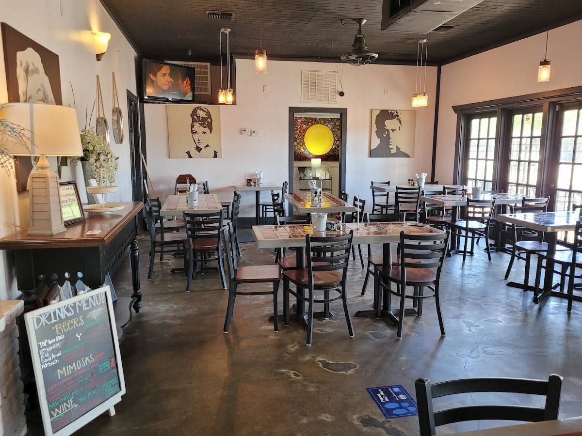 DISTRICT 7 EADO restaurant in Houston - photo 4