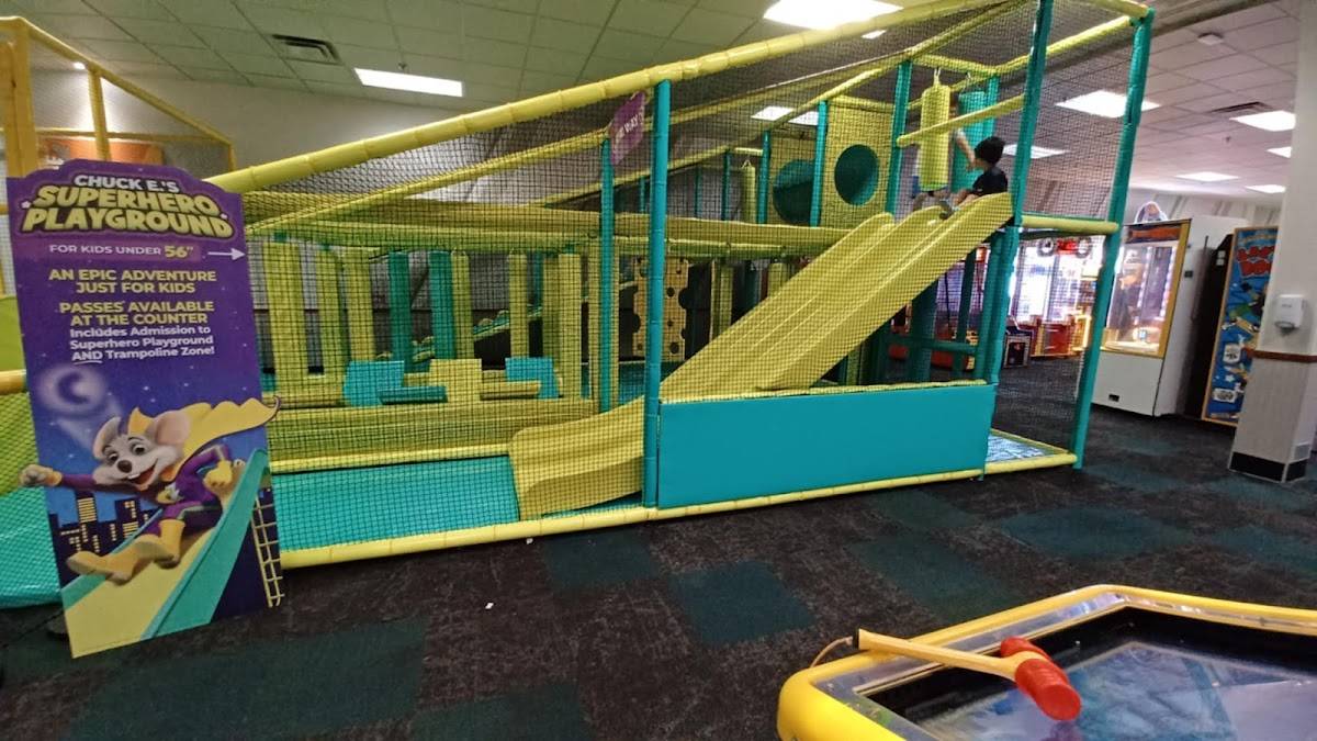 Chuck E. Cheese restaurant in San Antonio - photo 3