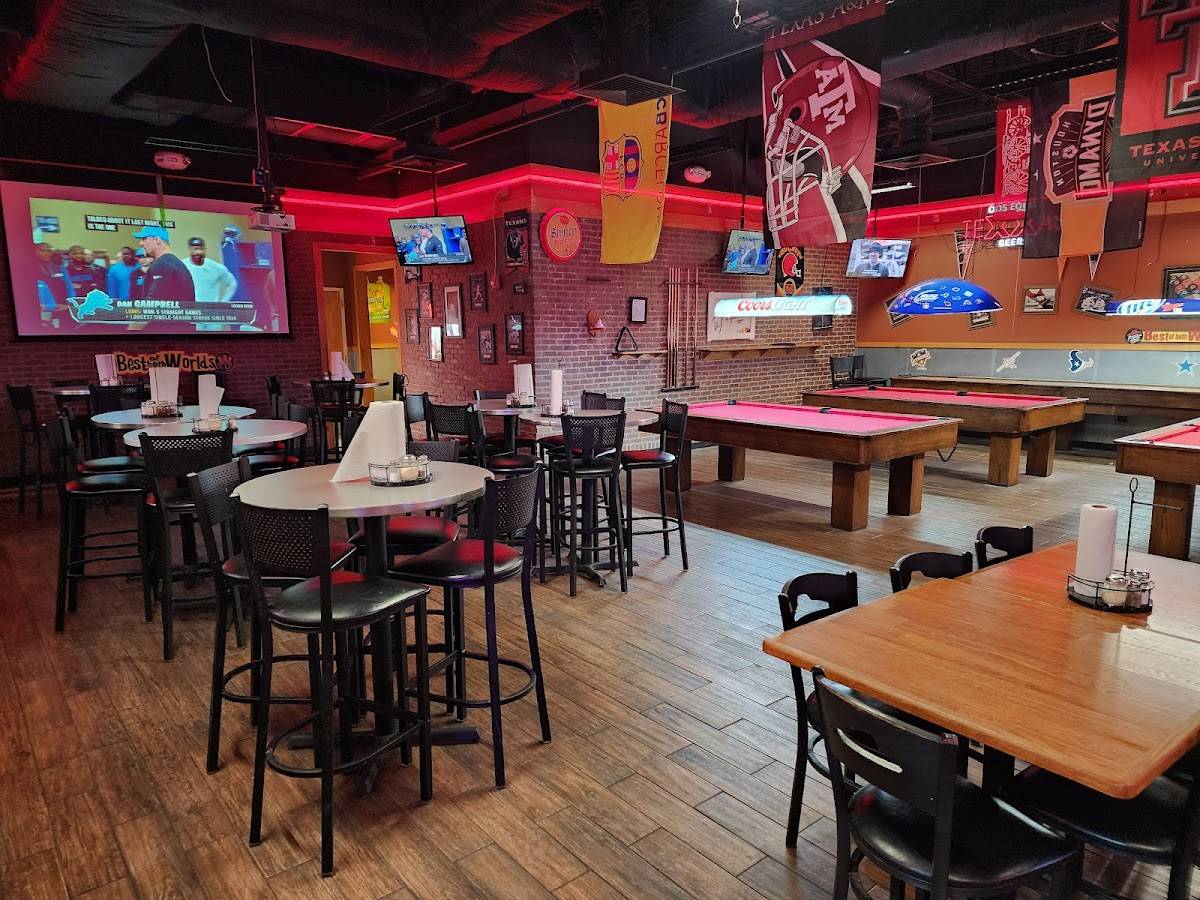 Pizza Hut restaurant in Pearland - photo 3