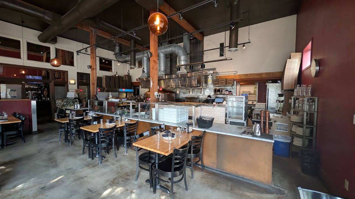 Tutta Bella Neapolitan Pizzeria - Columbia City