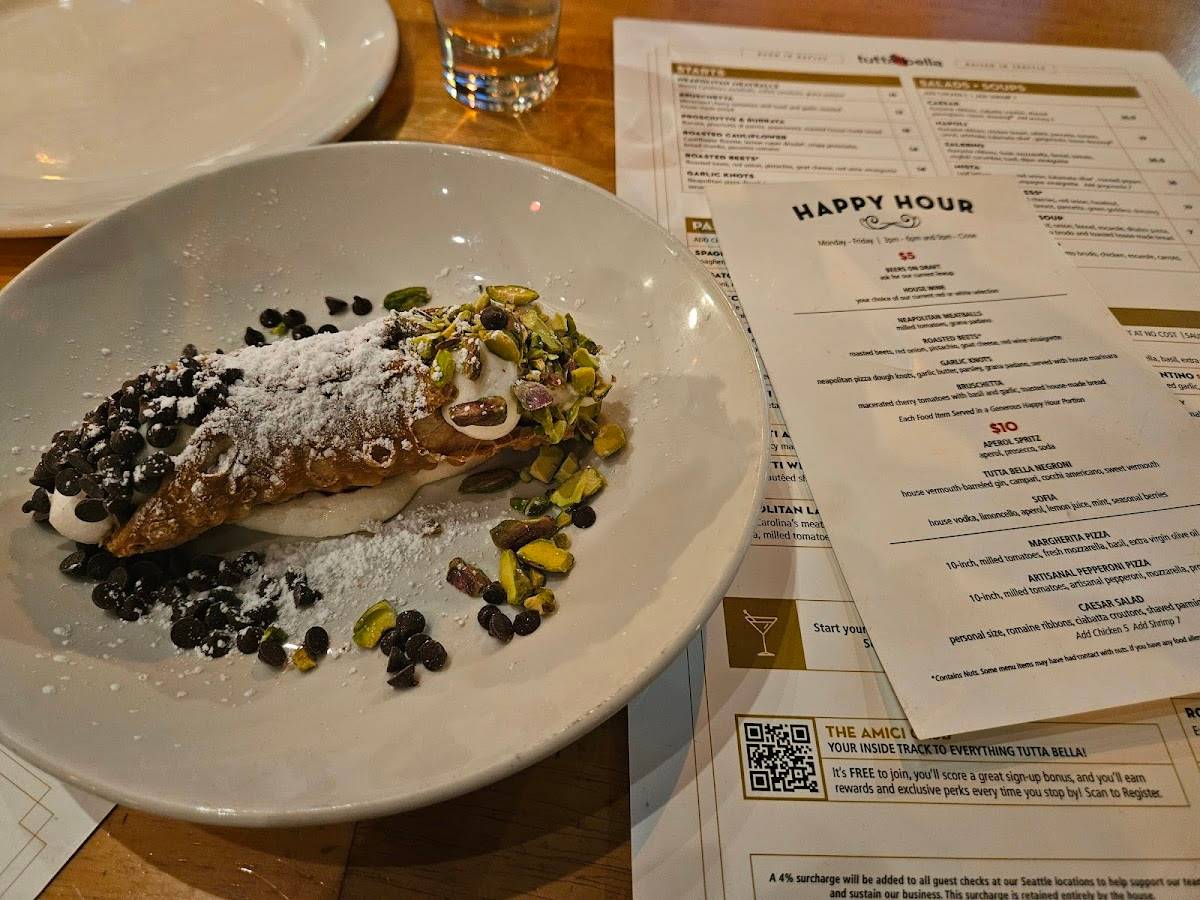 Tutta Bella Neapolitan Pizzeria - Columbia City restaurant in Seattle - photo 5