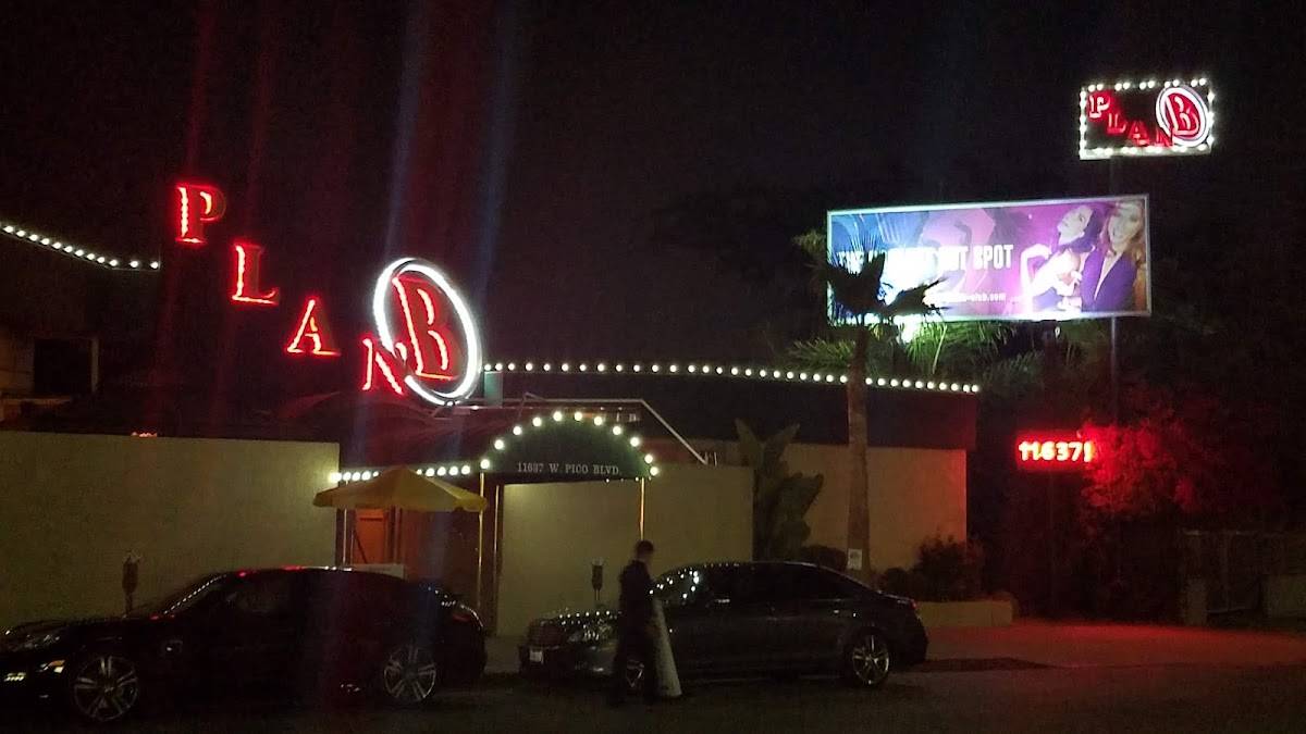 Plan B restaurant in Los Angeles - photo 4