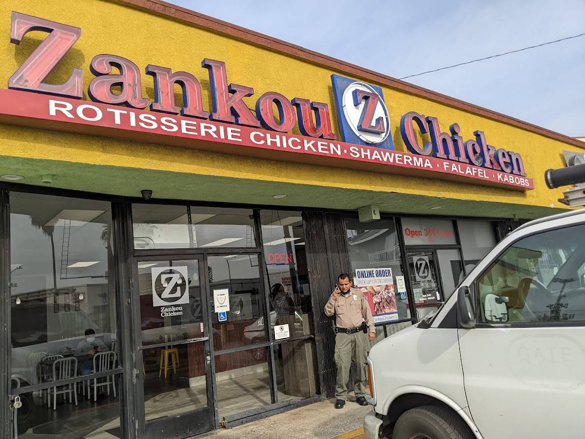 Zankou Chicken restaurant in Los Angeles - photo 4