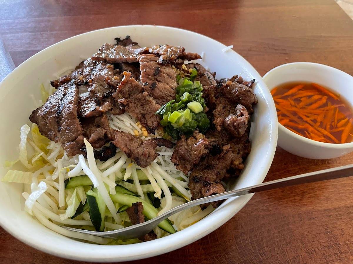 Nam Van Noodle Café restaurant in Sparks - photo 2