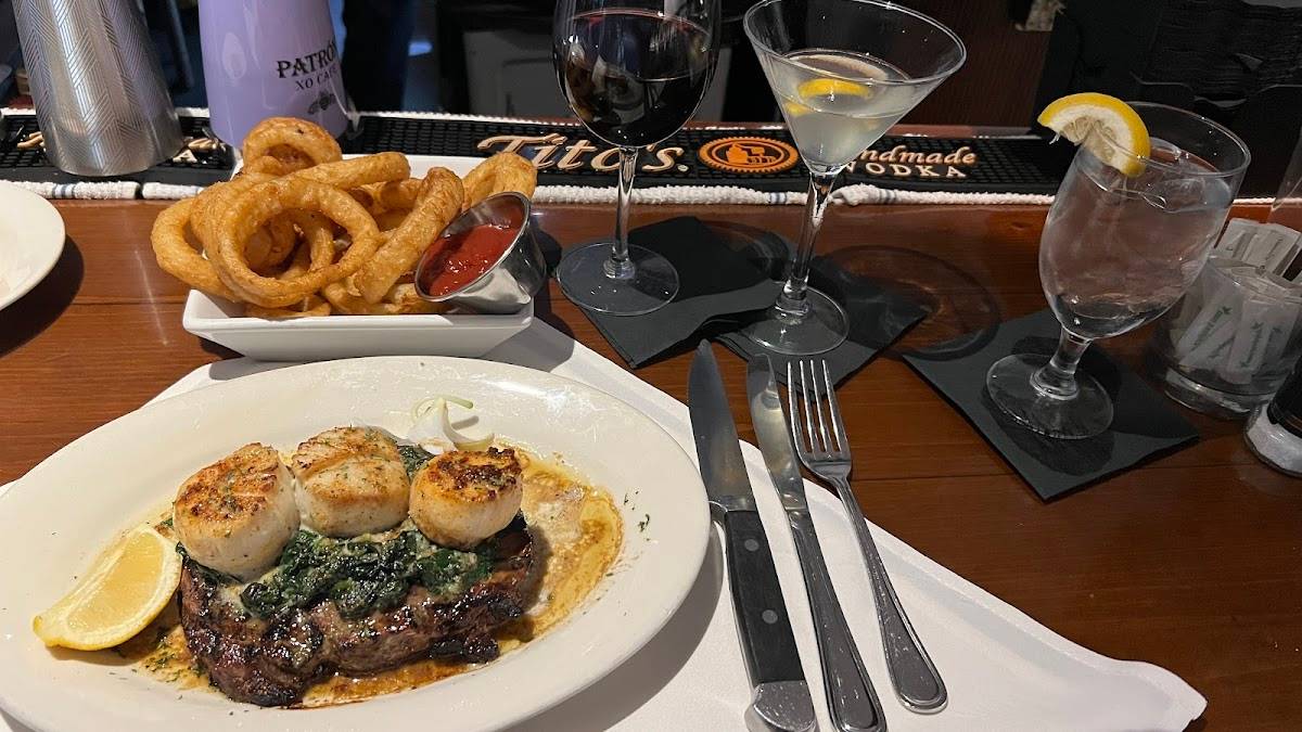 Ziggie & Mad Dog's restaurant in Islamorada - photo 4