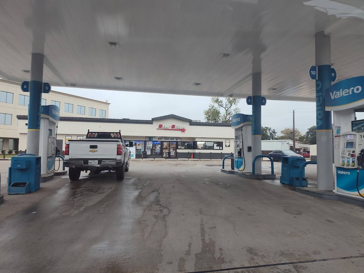 Circle K restaurant in Jacinto City - photo 4