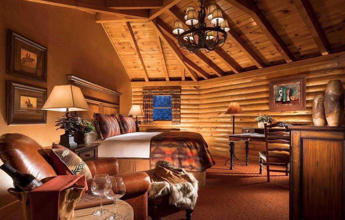 Rustic Inn Creekside Resort & Spa at Jackson Hole restaurant in Jackson - photo 5