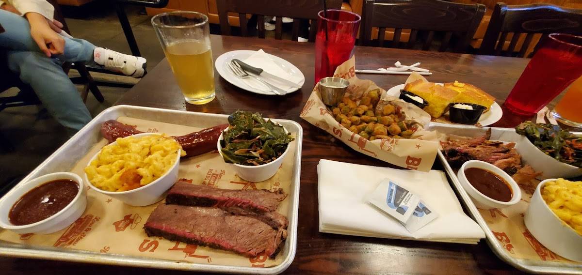 Bludso's BBQ restaurant in Los Angeles - photo 3