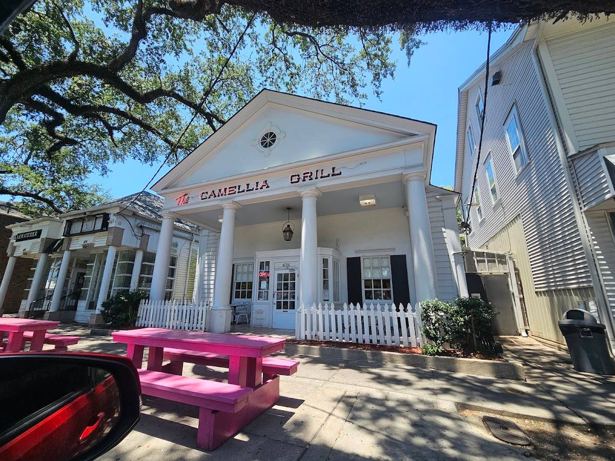 The Camellia Grill restaurant in New Orleans - photo 4