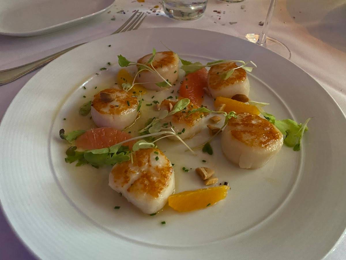 Eddie V's Prime Seafood restaurant in Houston - photo 4