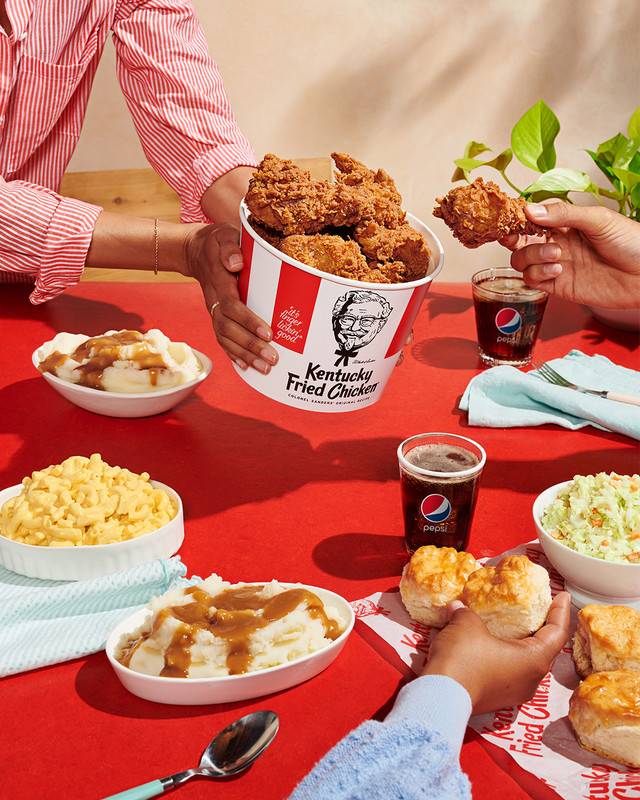 KFC restaurant in San Gabriel - photo 3