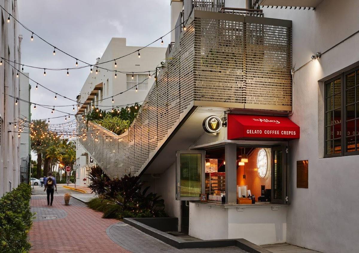 The Betsy Hotel restaurant in Miami Beach - photo 5